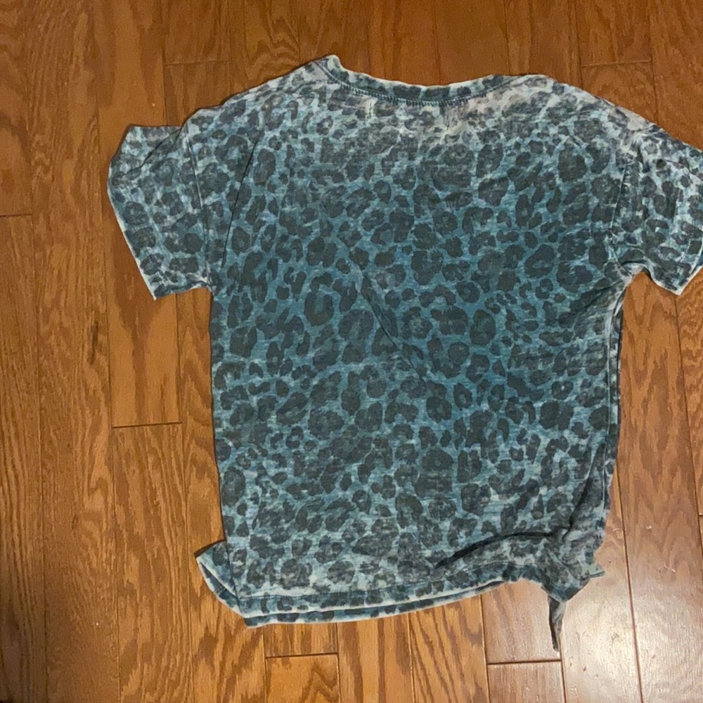 Shirt - Picture 2 of 2